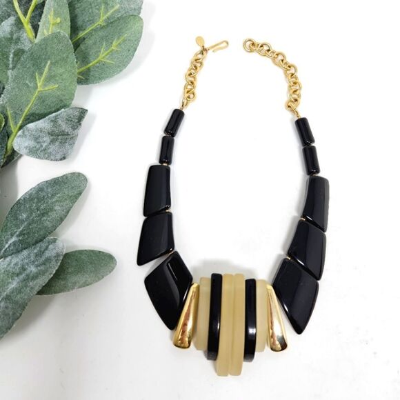 PARK LANE Vintage 2359 Kontiki Lucite Bib Necklace - Picture 1 of 8